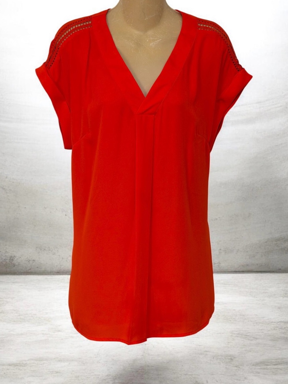 Ava & Viv Bright Orange V-Neck Short Sleeve Blouse